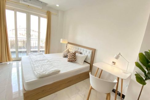 Modern One Bedroom Apartment for Rent in Khan Tuol Kork (3)