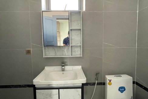Modern Two Bedrooms Apartment for Rent In Meanchey (13)