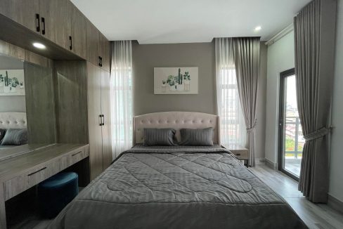 Modern Two Bedrooms Apartment for Rent In Meanchey (4)