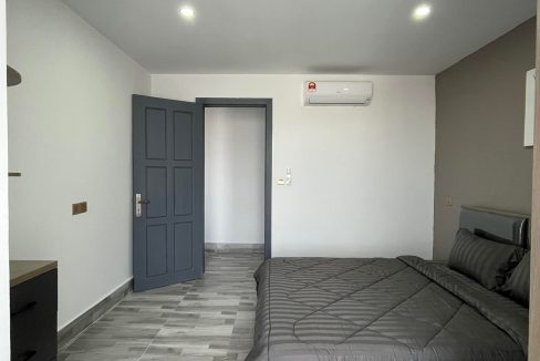 Modern Two Bedrooms Apartment for Rent In Meanchey (5)