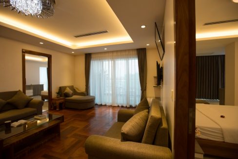 Spacious Three Bedrooms Apartment for Rent In Boeng Keng Kang (8)