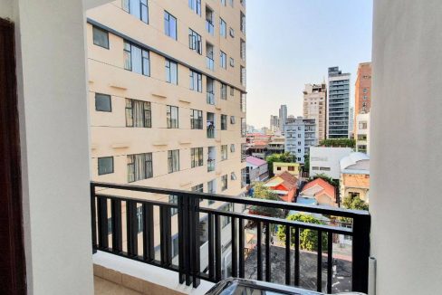 Modern One Bedroom Apartment for Rent in Boeng Keng Kang (6)
