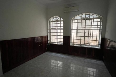 Villa for Rent with Best location in Bkk1 (8)