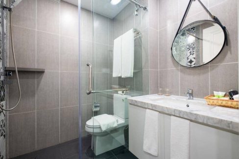 Fully furnished Studio Available for Rent in Bkk 1 (5)