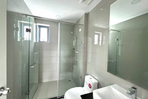 Modern Queen Villa for rent with Best Location in Dangkao (10)