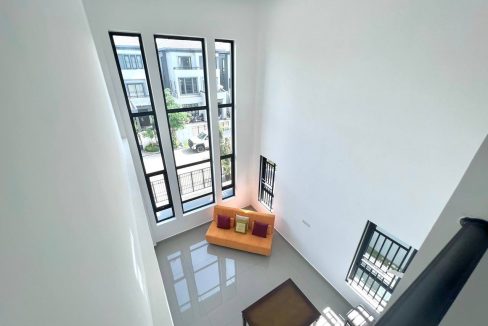 Modern Queen Villa for rent with Best Location in Dangkao (7)