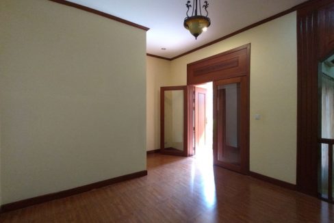 Villa for Rent with Best location in Bkk 1 (7)