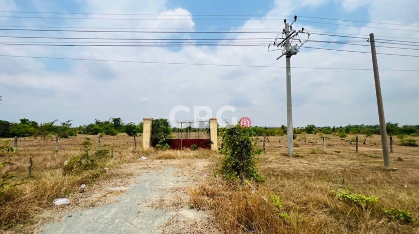 64 ha Land for Sale in Kampong Speu